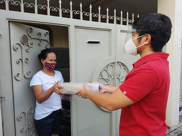 staff providing delivery options within metro manila